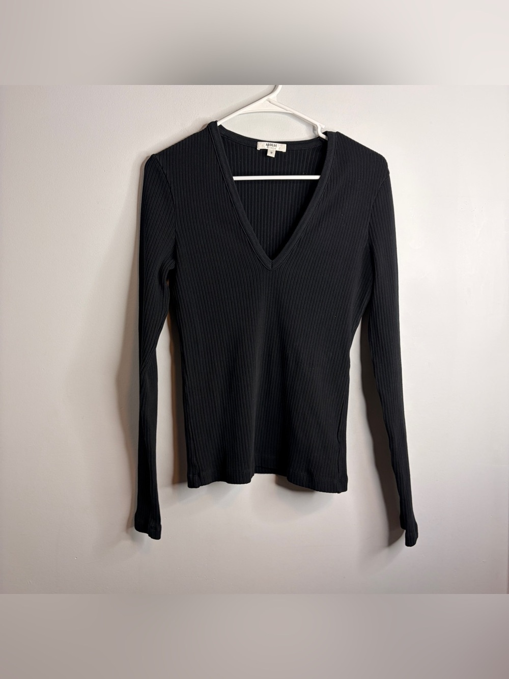 Agolde Black Ribbed V-Neck Long Sleeve Top Medium
